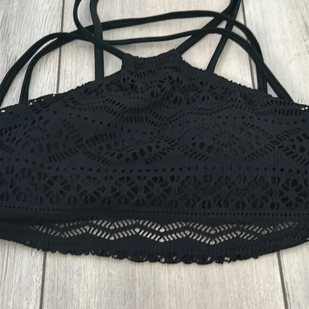 Hula Honey black crochet halter top swim bikini size small